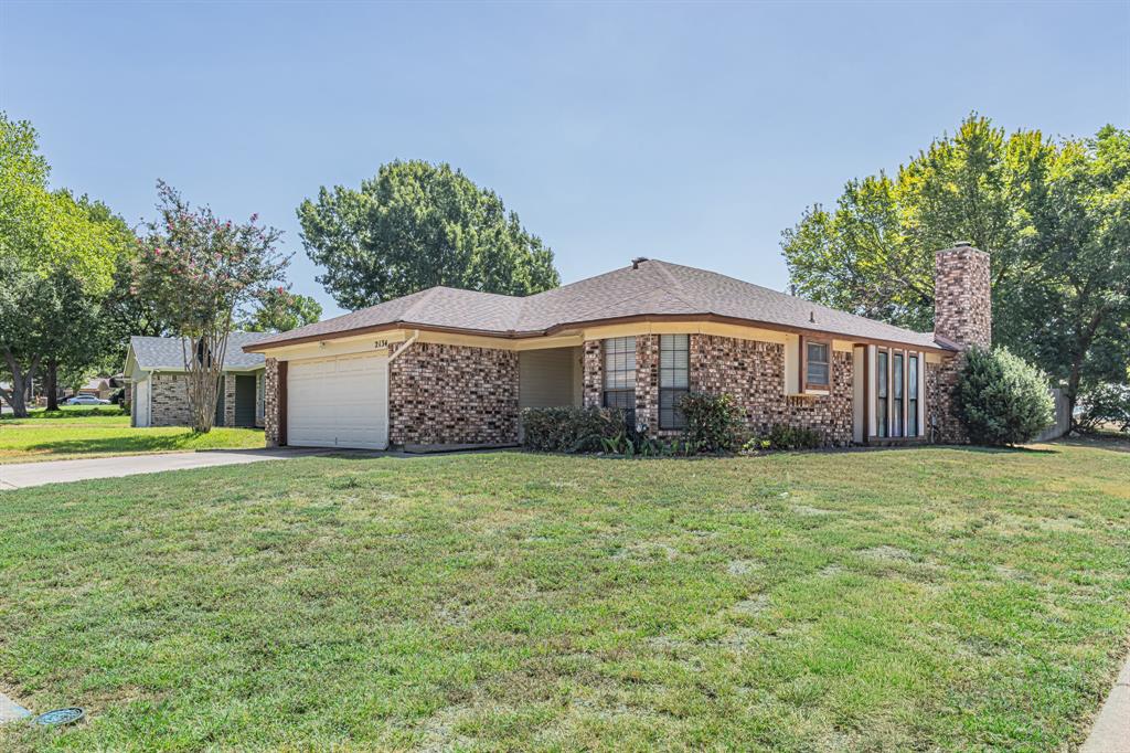 2134 Reverchon Drive Property Photo 1
