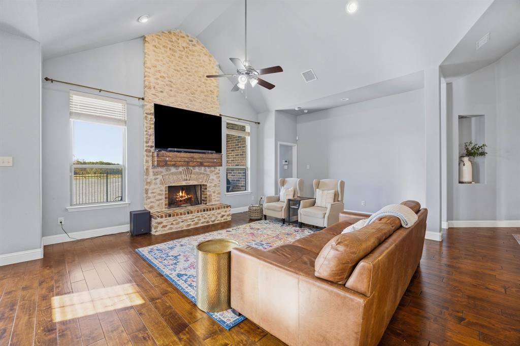 8416 Sandhill Crane Drive Property Photo 10