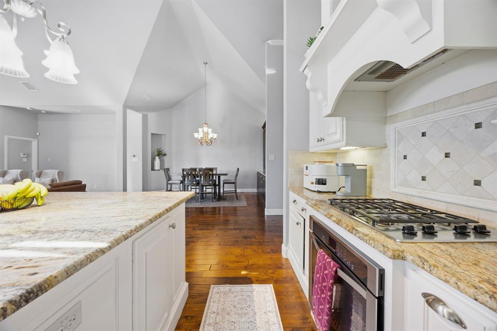 8416 Sandhill Crane Drive Property Photo 14