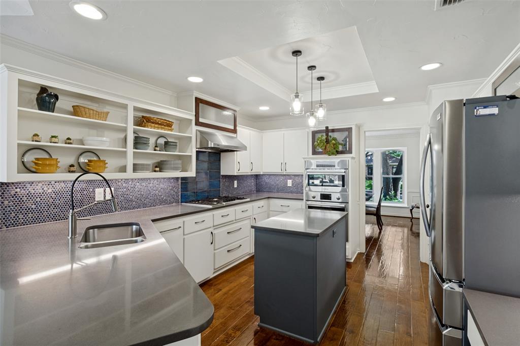 16308 Fallkirk Drive Property Photo 4