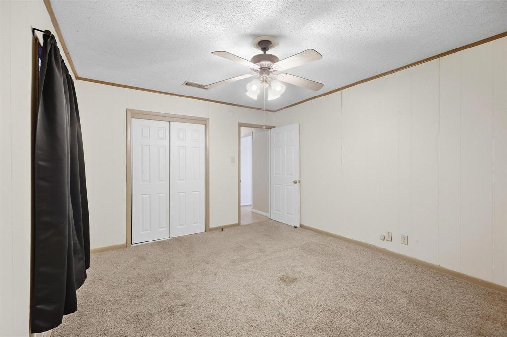 309 Elm Street Property Photo 6