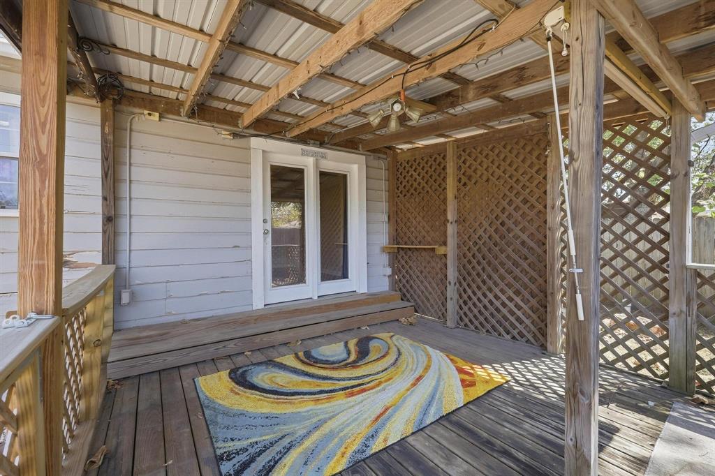 309 Elm Street Property Photo 25