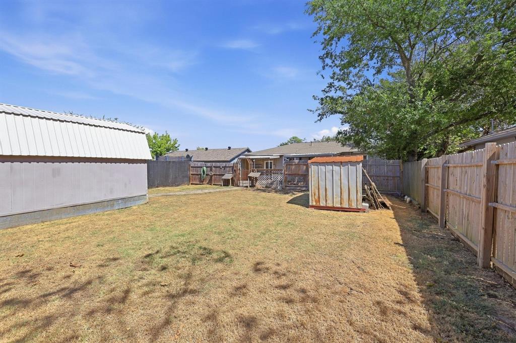 309 Elm Street Property Photo 31