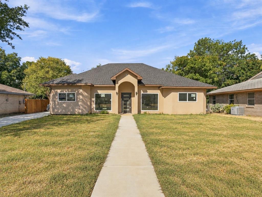 507 Staffordshire Drive Property Photo 1
