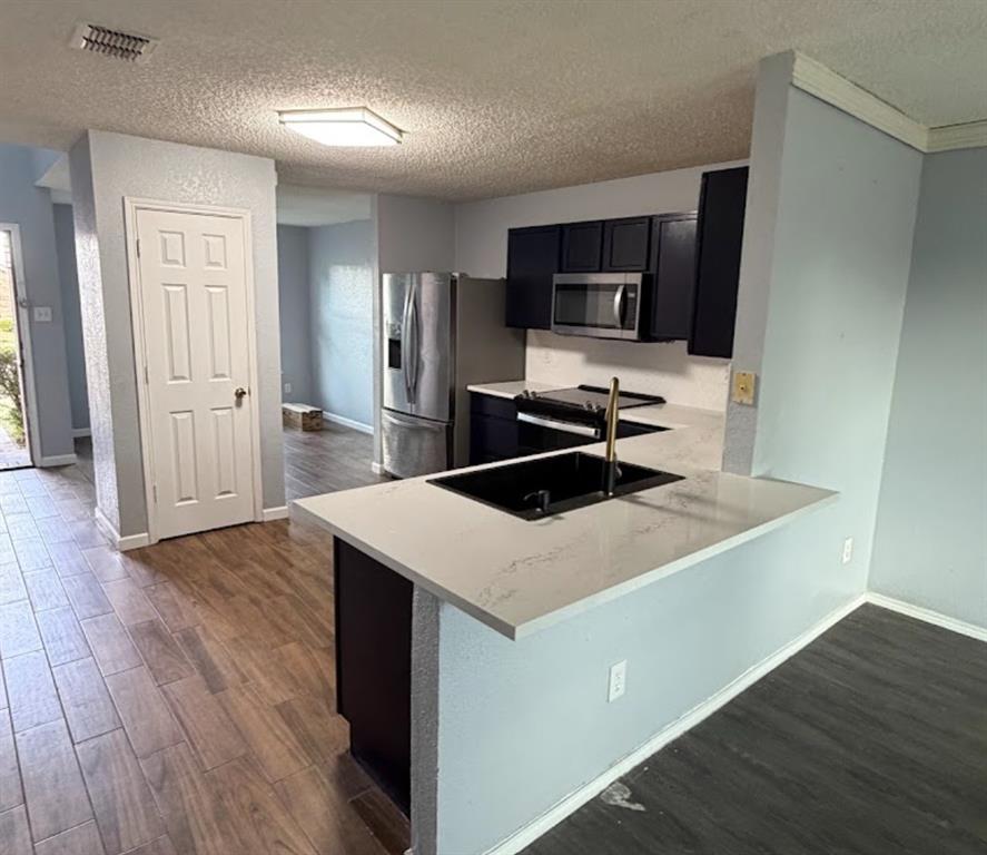 1705 Pin Oak Trail Property Photo 2