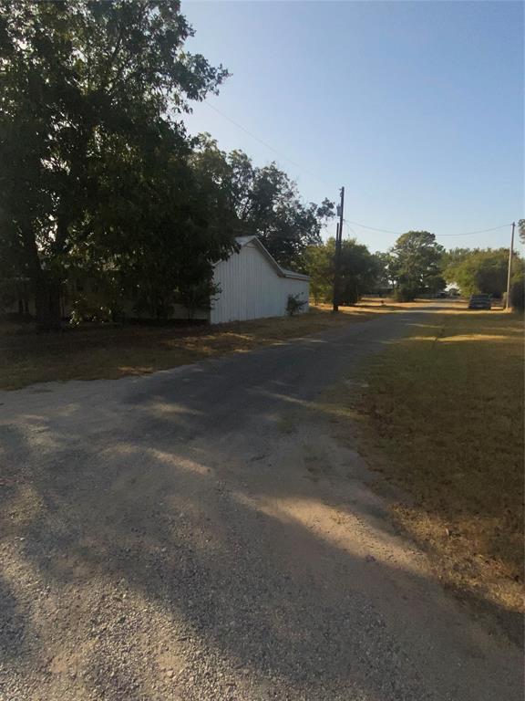 600 2nd Street Property Photo 7