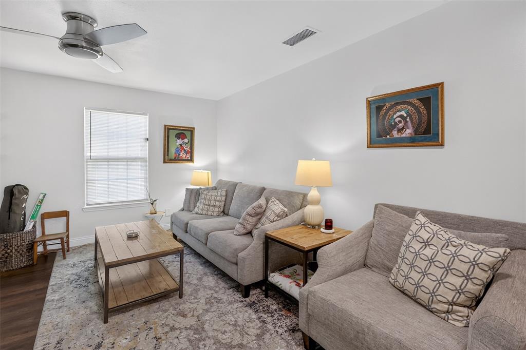 3821 Winfield Avenue Property Photo 9