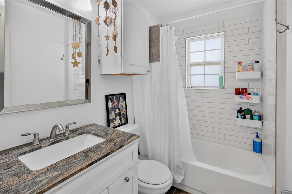 3821 Winfield Avenue Property Photo 28