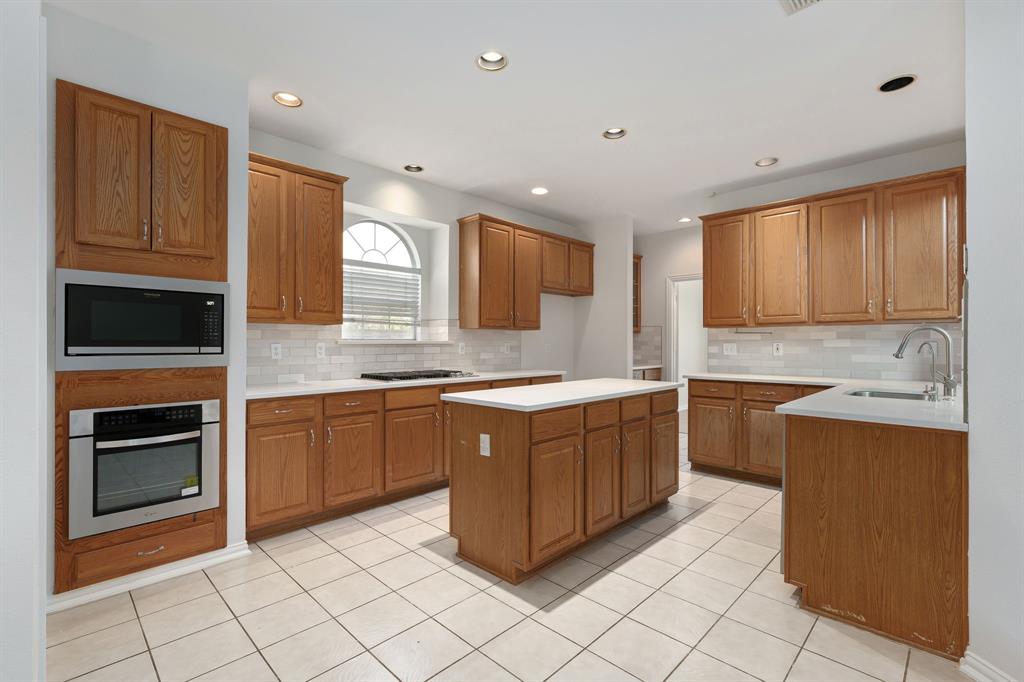321 Andre Drive Property Photo 20