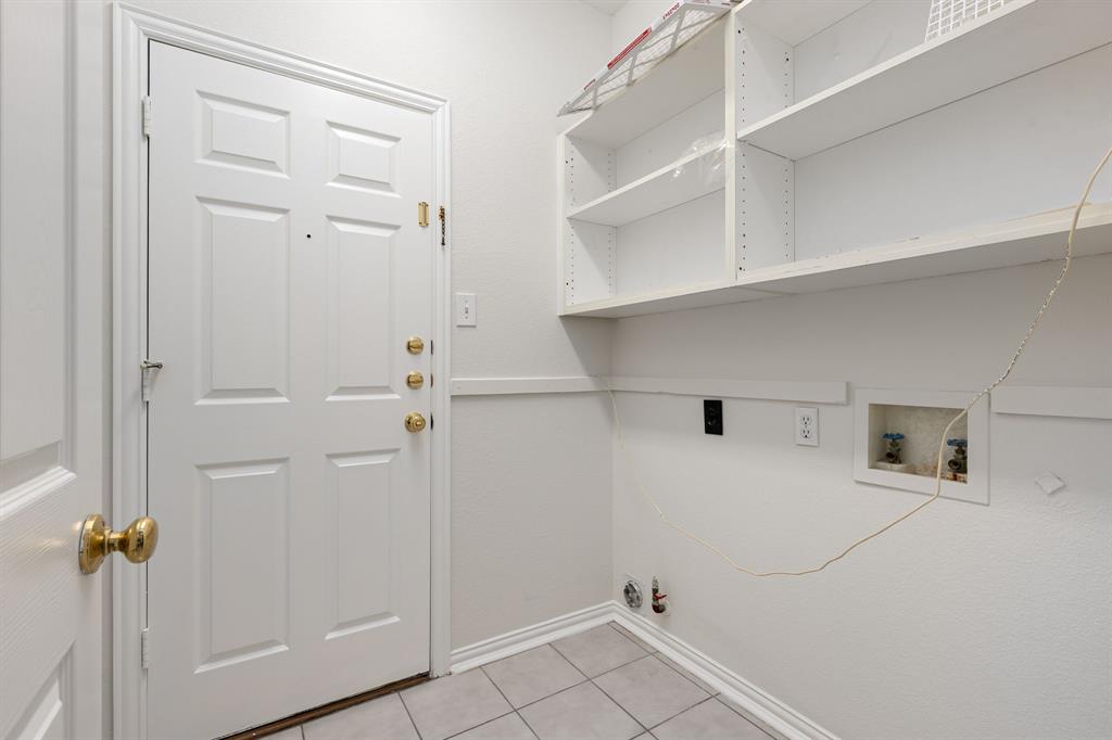 321 Andre Drive Property Photo 35