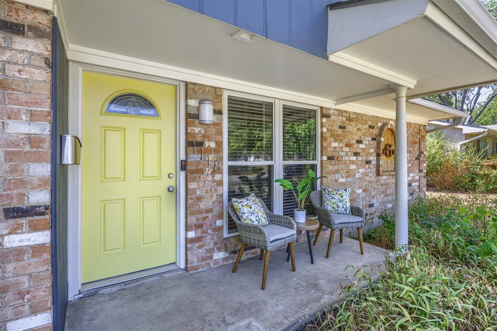 1118 Pacific Drive Property Photo 3
