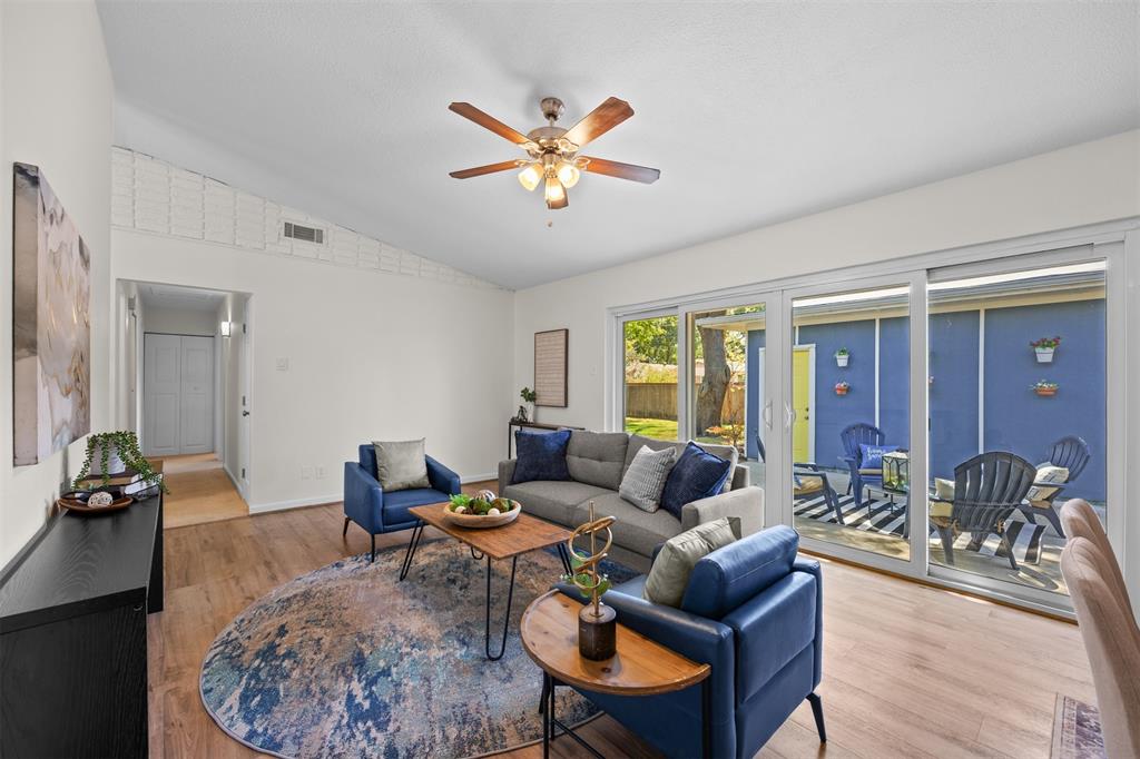 1118 Pacific Drive Property Photo 11