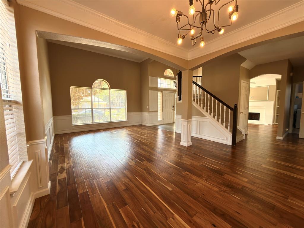 10912 Reisling Drive Property Photo 4
