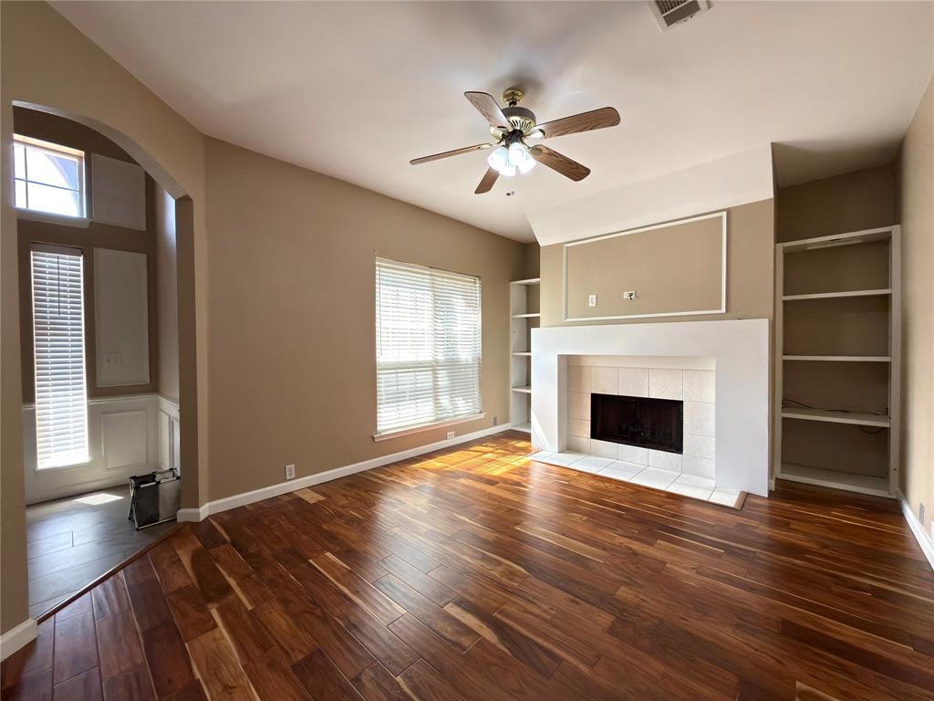 10912 Reisling Drive Property Photo 7