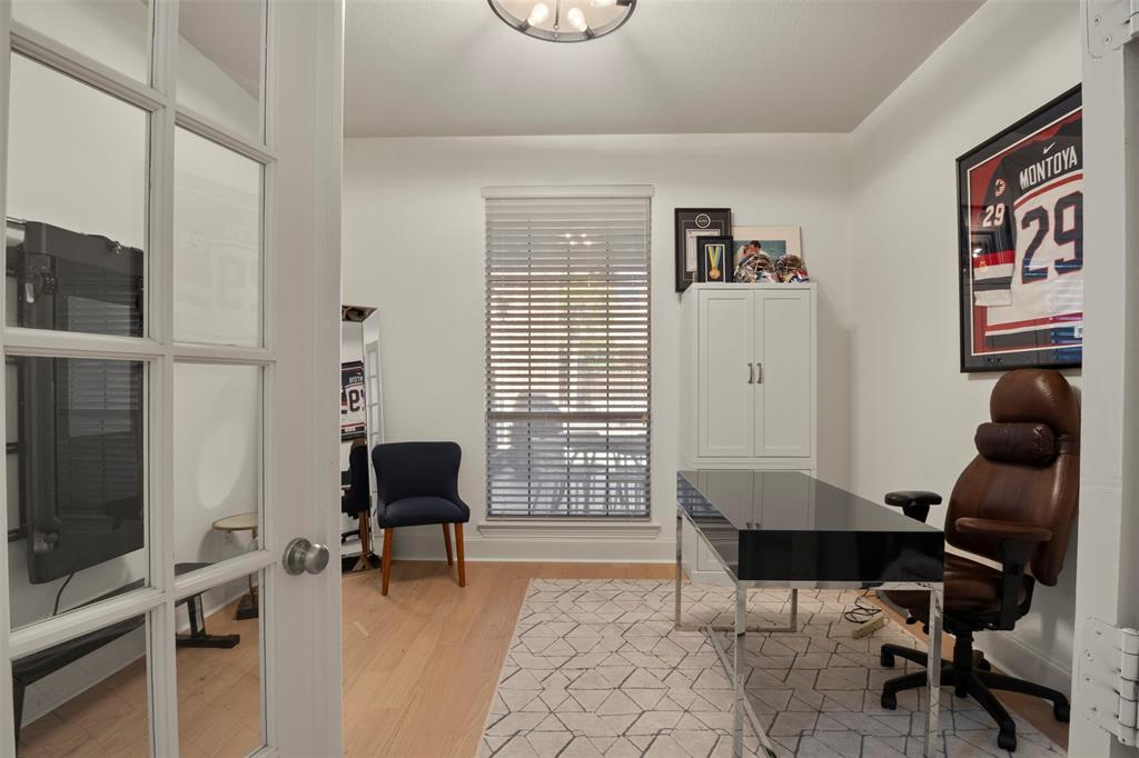 1502 Buena Park Drive Property Photo 11