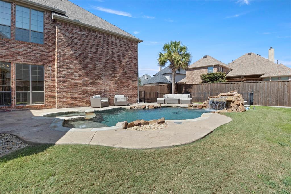 1502 Buena Park Drive Property Photo 25