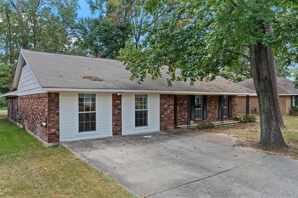 1125 Hallmark Drive Property Photo 1