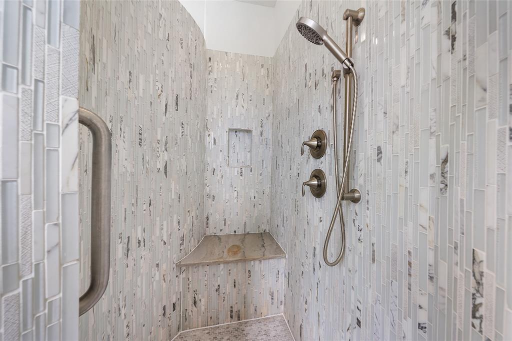 102 Whitney Court Property Photo 23