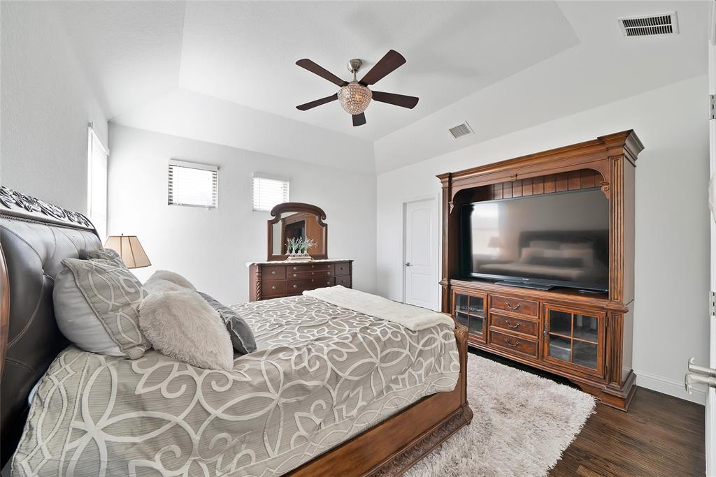 102 Whitney Court Property Photo 30