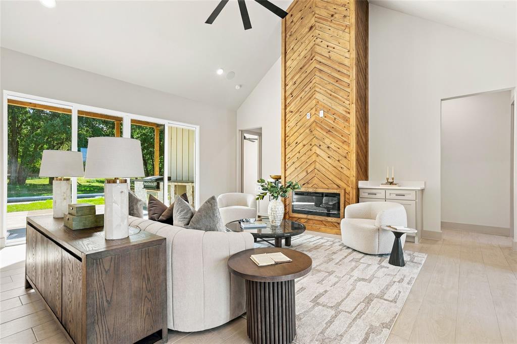 5832 Grey Wolf Court Property Photo 7
