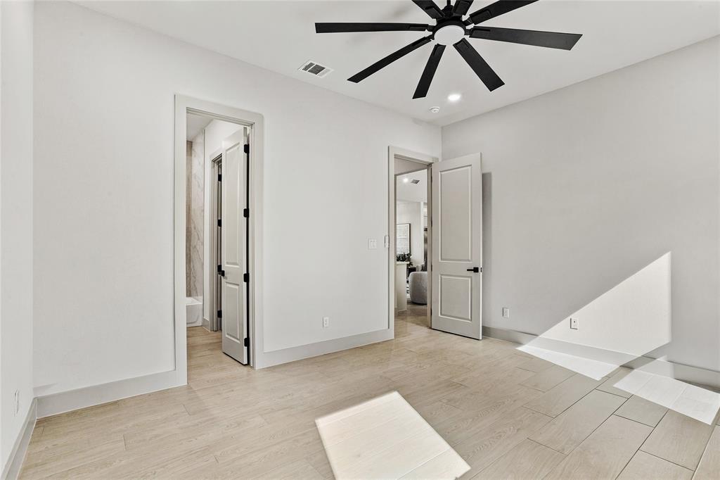 5832 Grey Wolf Court Property Photo 25
