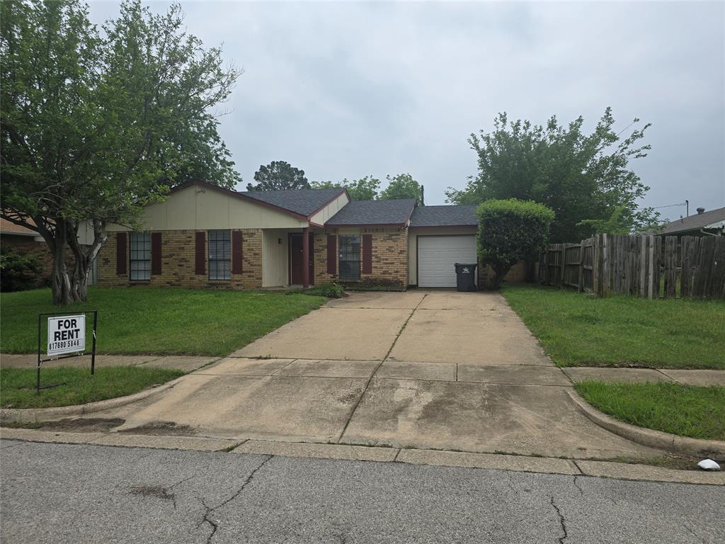 820 Lawndale Drive Property Photo 1