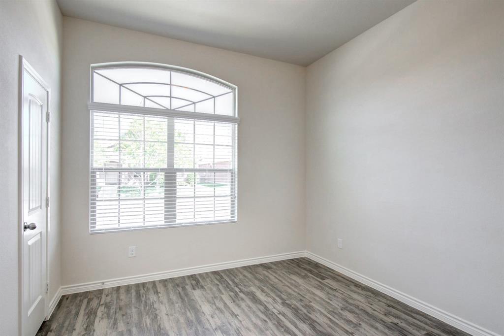 2035 Augusta Street Property Photo 8