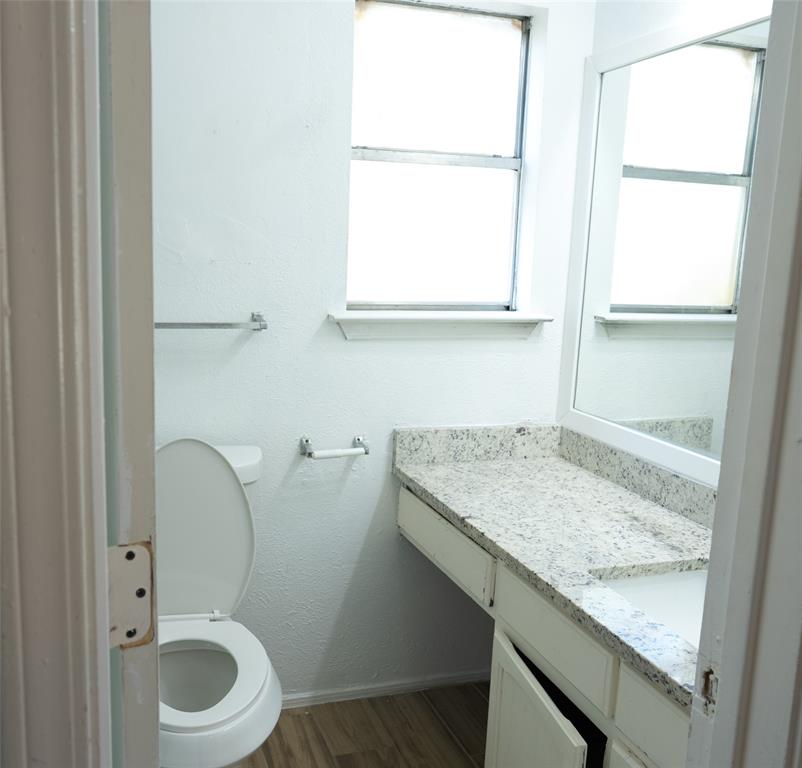 2904 S Fielder Road Property Photo 8