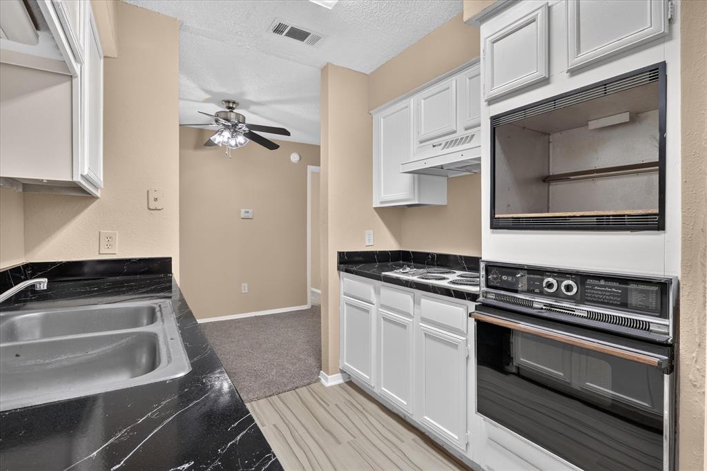 9696 Walnut Street 616 Property Photo 15