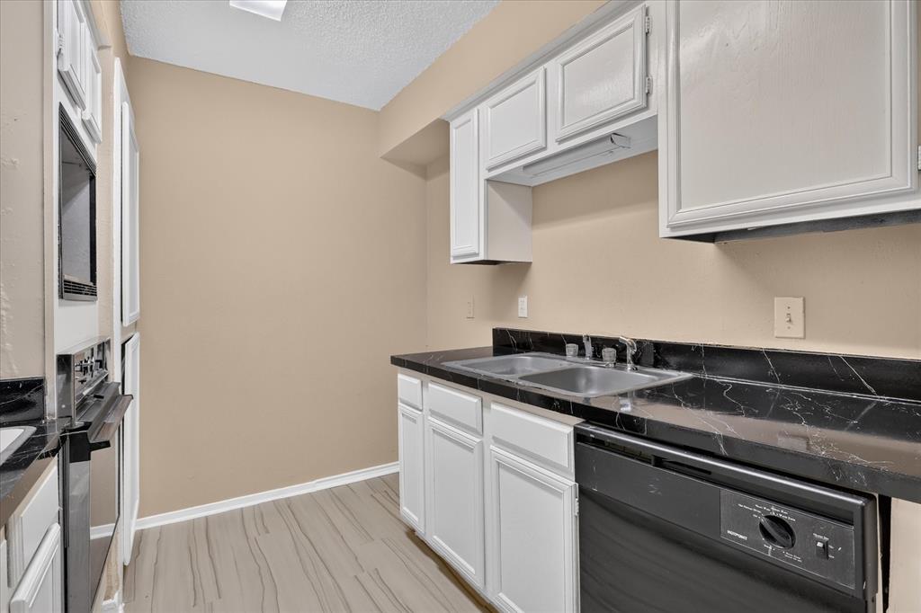 9696 Walnut Street 616 Property Photo 16