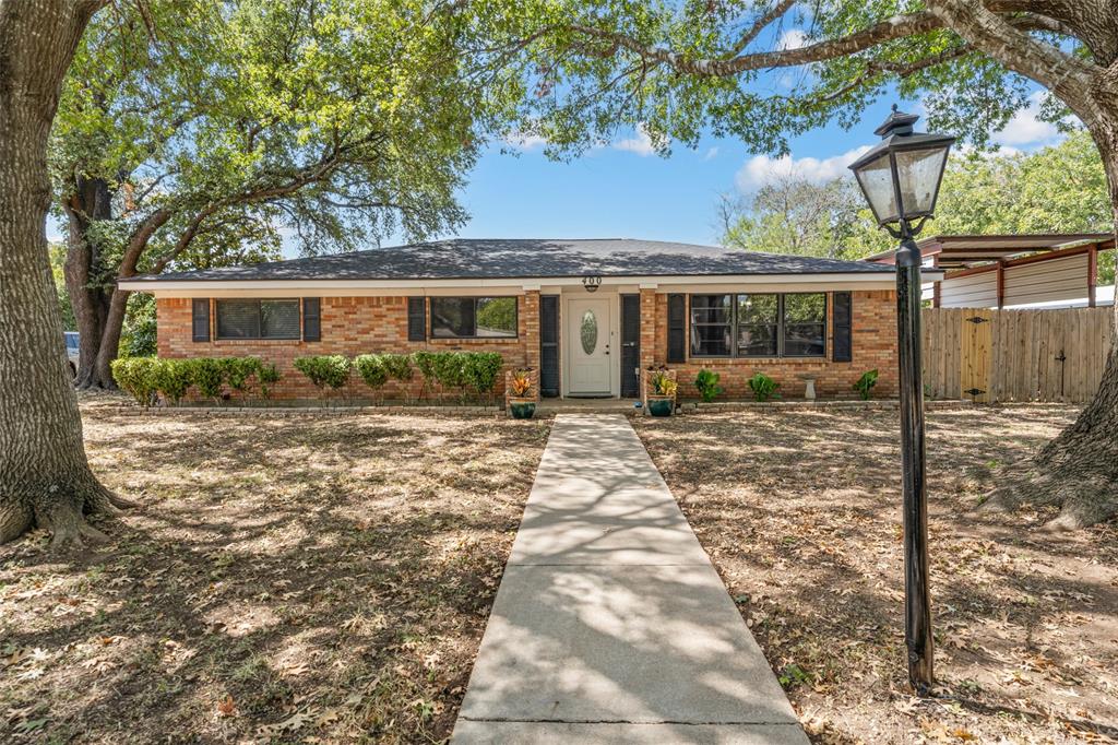 400 Cranbrook Drive Property Photo 1