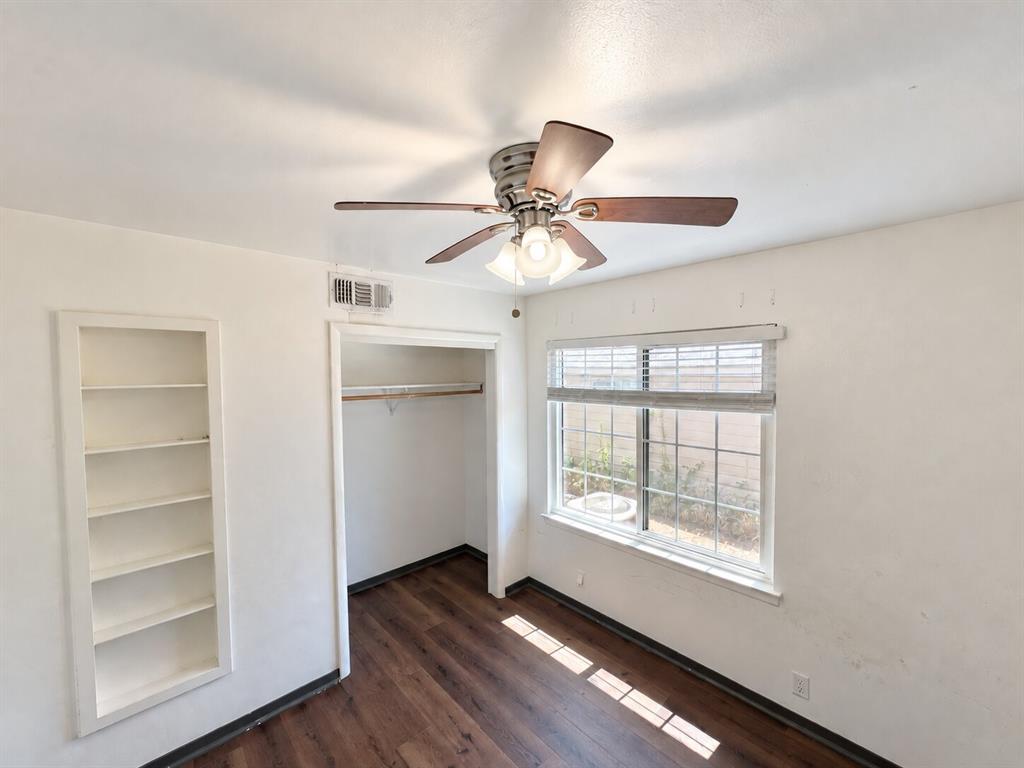 1909 S 53rd Street Property Photo 13
