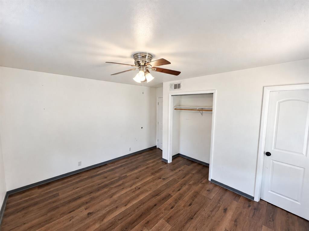 1909 S 53rd Street Property Photo 24