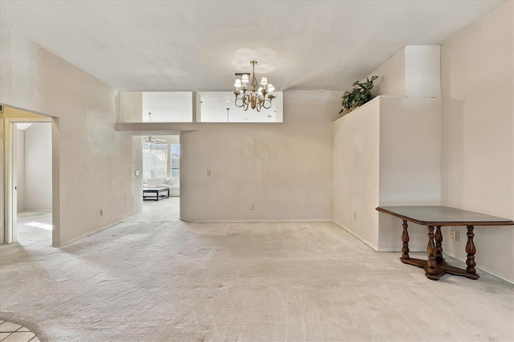5307 Quail Creek Drive Property Photo 8
