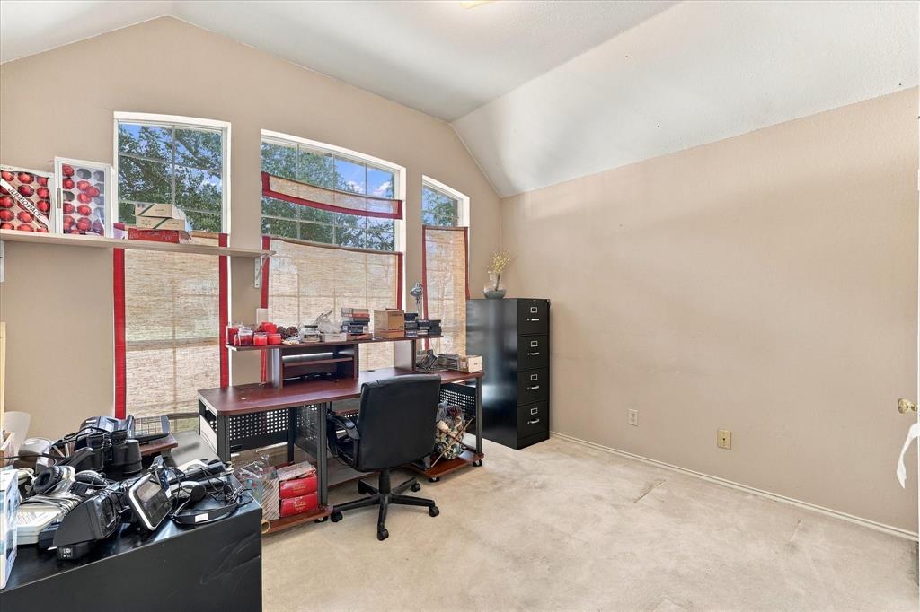 5307 Quail Creek Drive Property Photo 11