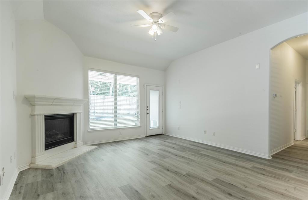 1404 Suttonview Drive Property Photo 18