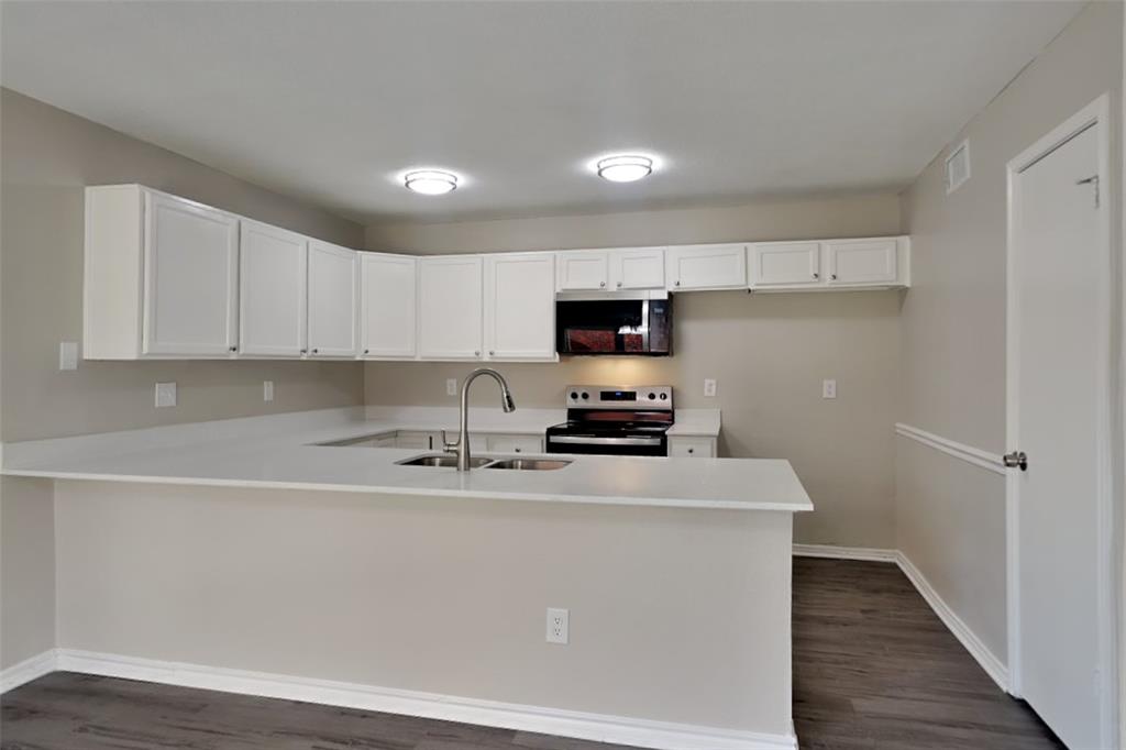 2924 Peninsula Way Property Photo 4