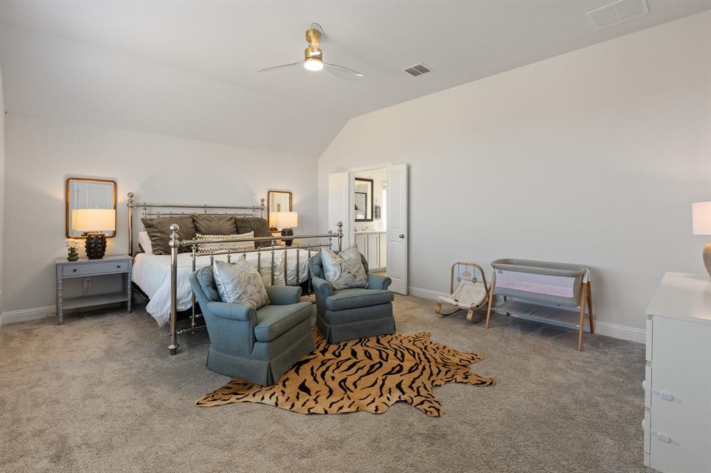 14828 Grissom Avenue Property Photo 17