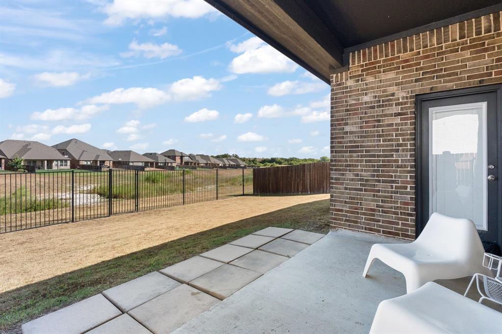 14828 Grissom Avenue Property Photo 21