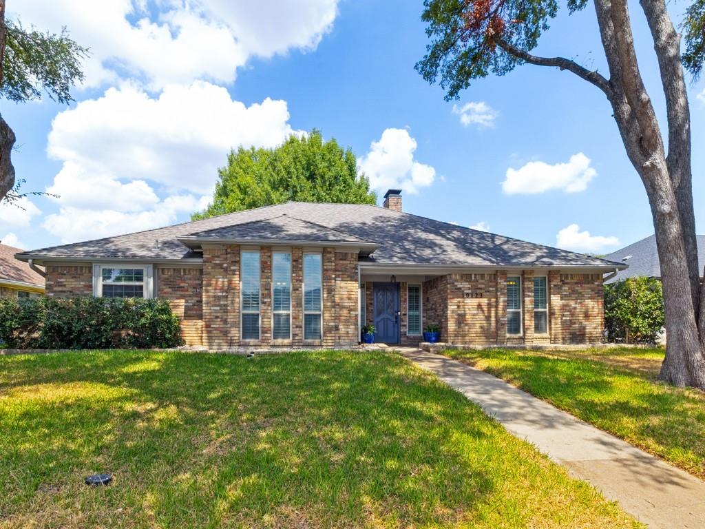10123 Apple Creek Drive Property Photo 1