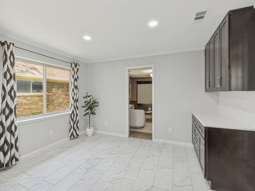 10123 Apple Creek Drive Property Photo 11