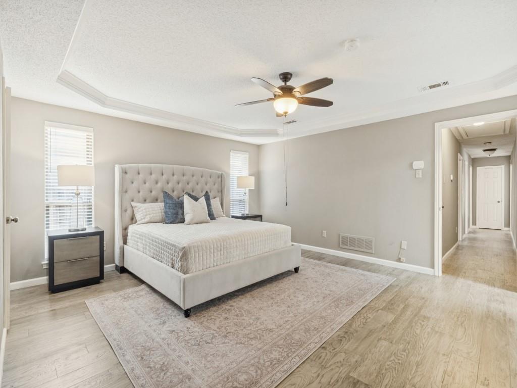 10123 Apple Creek Drive Property Photo 17