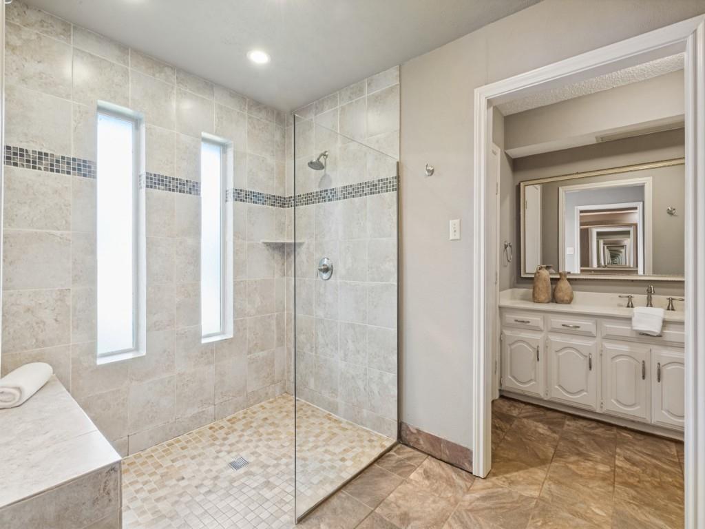 10123 Apple Creek Drive Property Photo 19