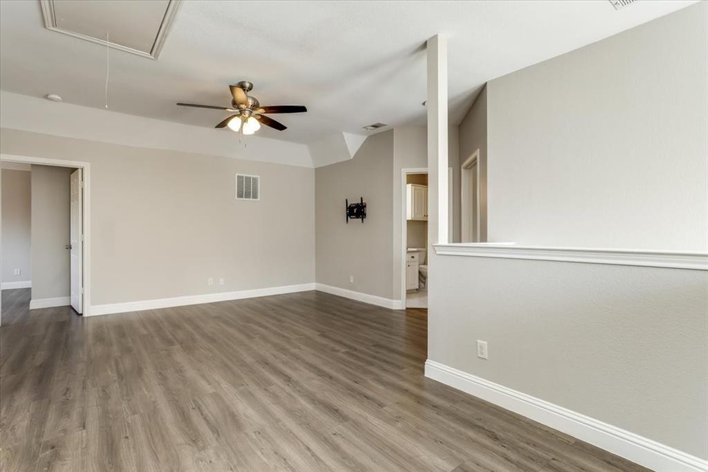 908 Dallas Lane Property Photo 25