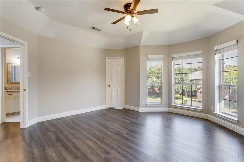 908 Dallas Lane Property Photo 31