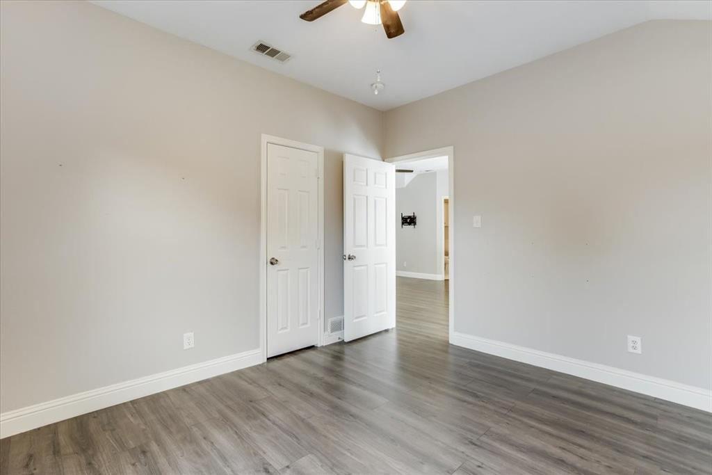 908 Dallas Lane Property Photo 35