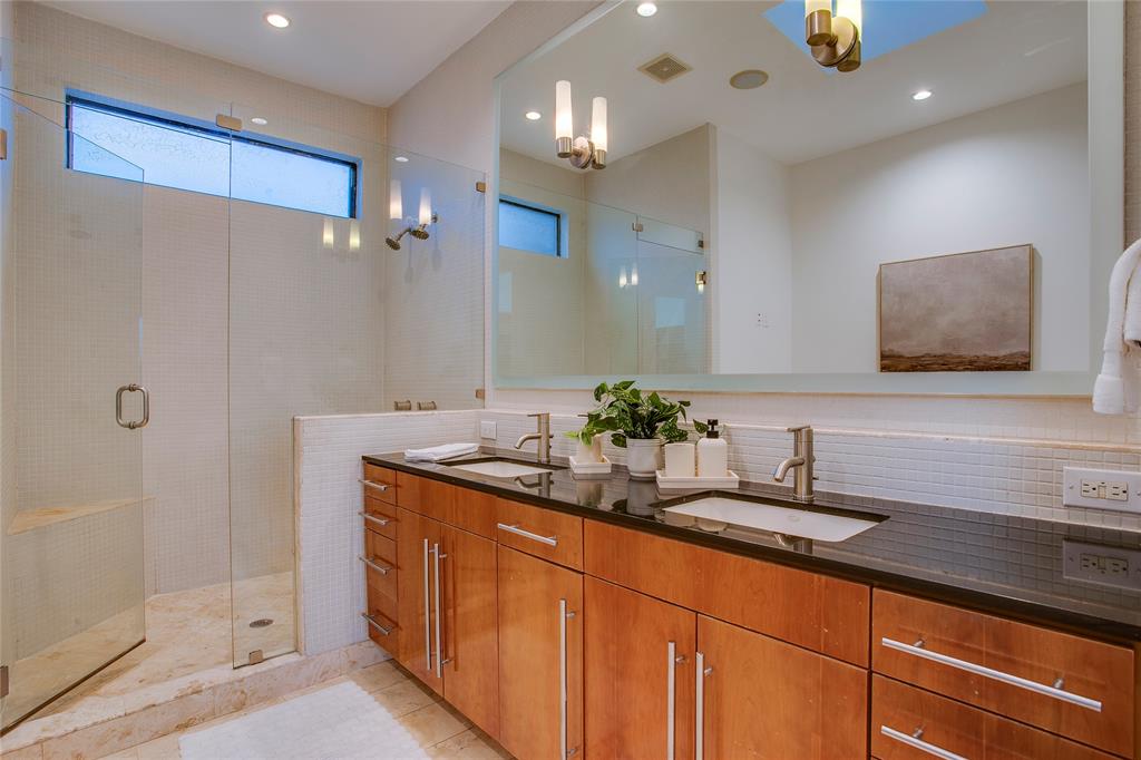433 Trinity River Circle Property Photo 28