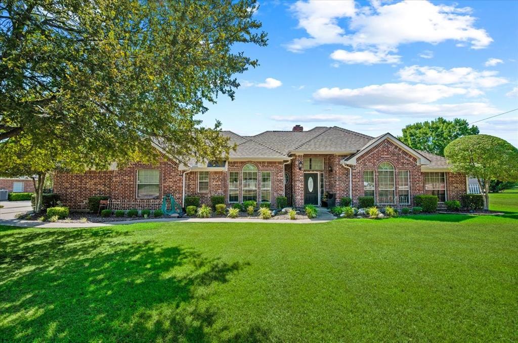 100 Post Oak Lane Property Photo 1