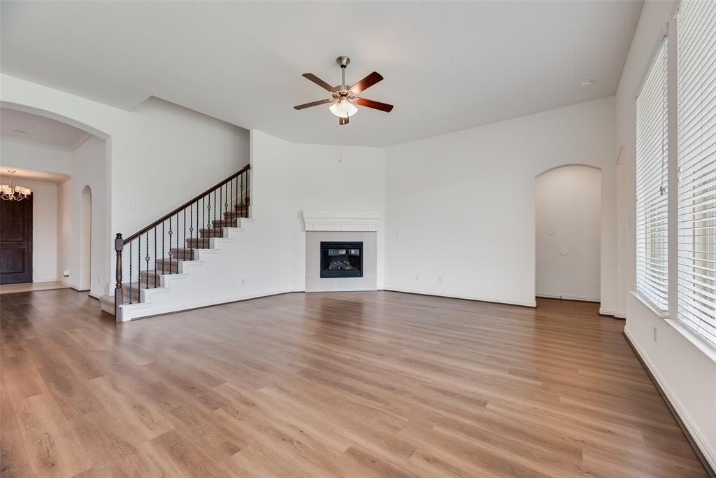 812 Overton Avenue Property Photo 3