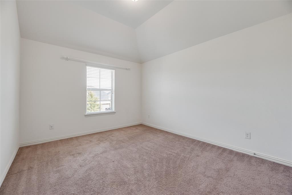 812 Overton Avenue Property Photo 17